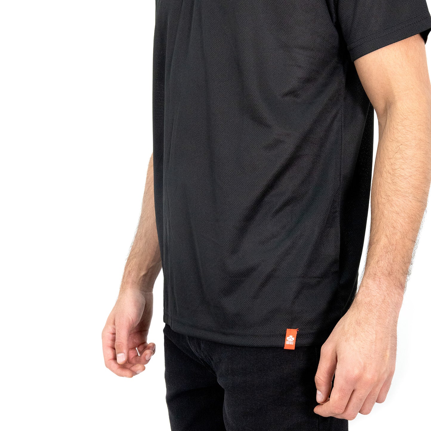 Polera Cooldry Quebec Manga Corta Negro